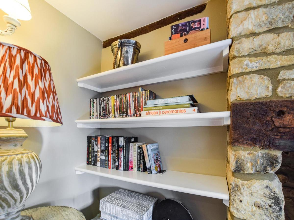 Appletree Cottage Bourton-on-the-Water Extérieur photo